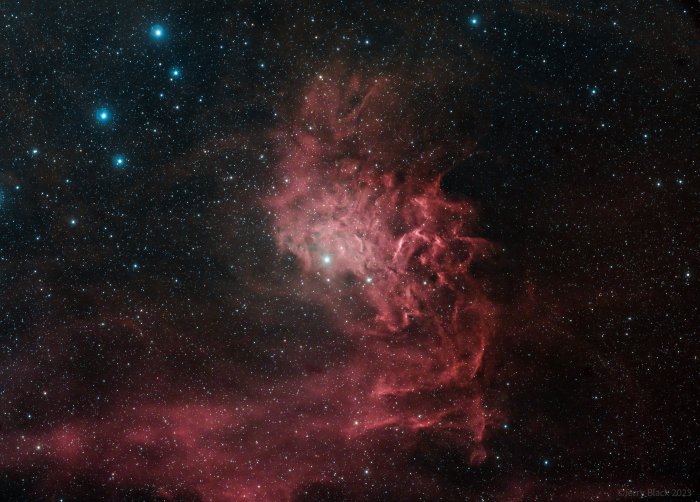 IC 405 Flaming Star Nebula Cropped